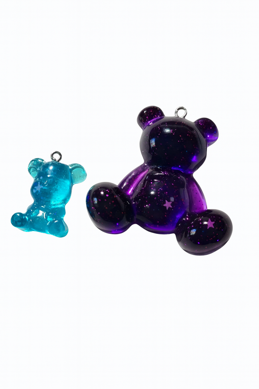 Charm de Resina Osito — Azul y Púrpura con Estrellas